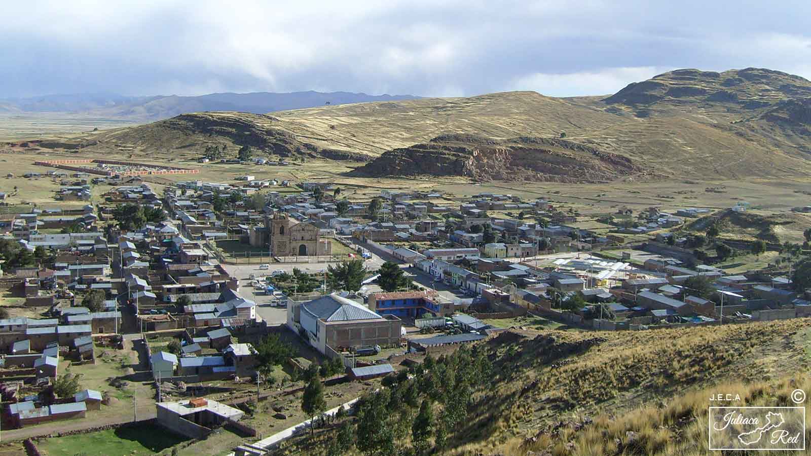 Vista Panorámica del distrito de Cabana, Puno