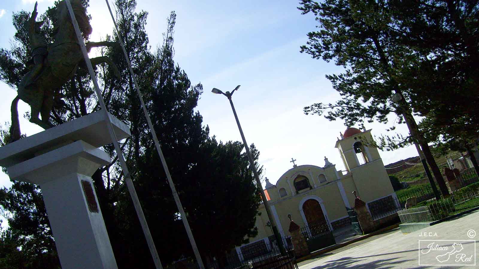 Plaza de Armas de Caracoto