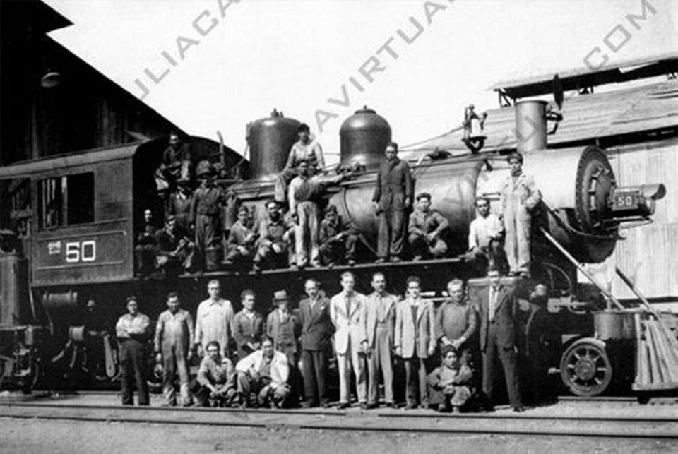 Locomotora antigua Juliaca